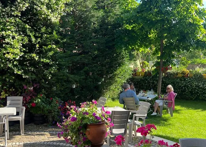 Nurellari Winery Cellar And מלון *